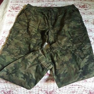 Mens Camo pants